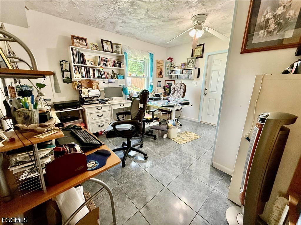 3 Bed SingleFamilyResidence for Sale in Wedgewood, FL — photo 25