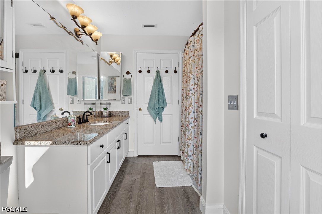 4 Bed SingleFamilyResidence for Sale in Mirror Lakes, FL — photo 25
