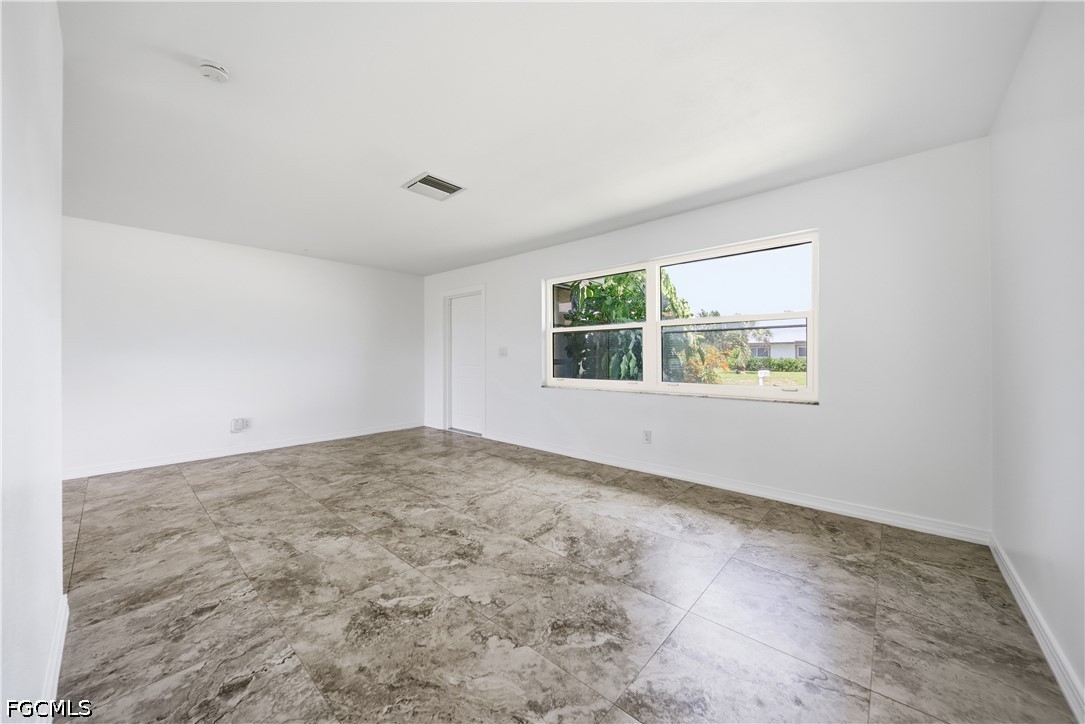 2 Bed Waterfront Home for Sale in Cornwallis, FL, $469,000 — photo 25