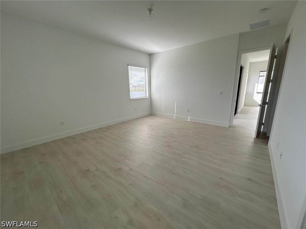 4 Bed SingleFamilyResidence for Sale in Maple Ridge, FL — photo 25