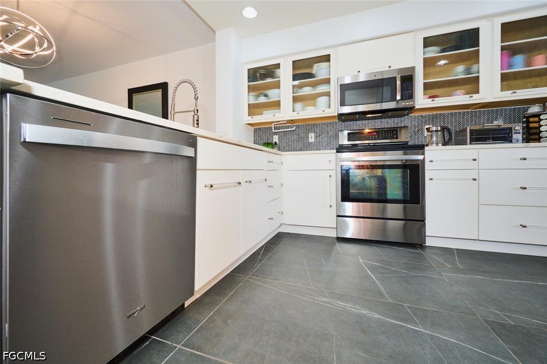2 Bed Waterfront Home for Sale in Fort Myers, FL, $249,900 — photo 25