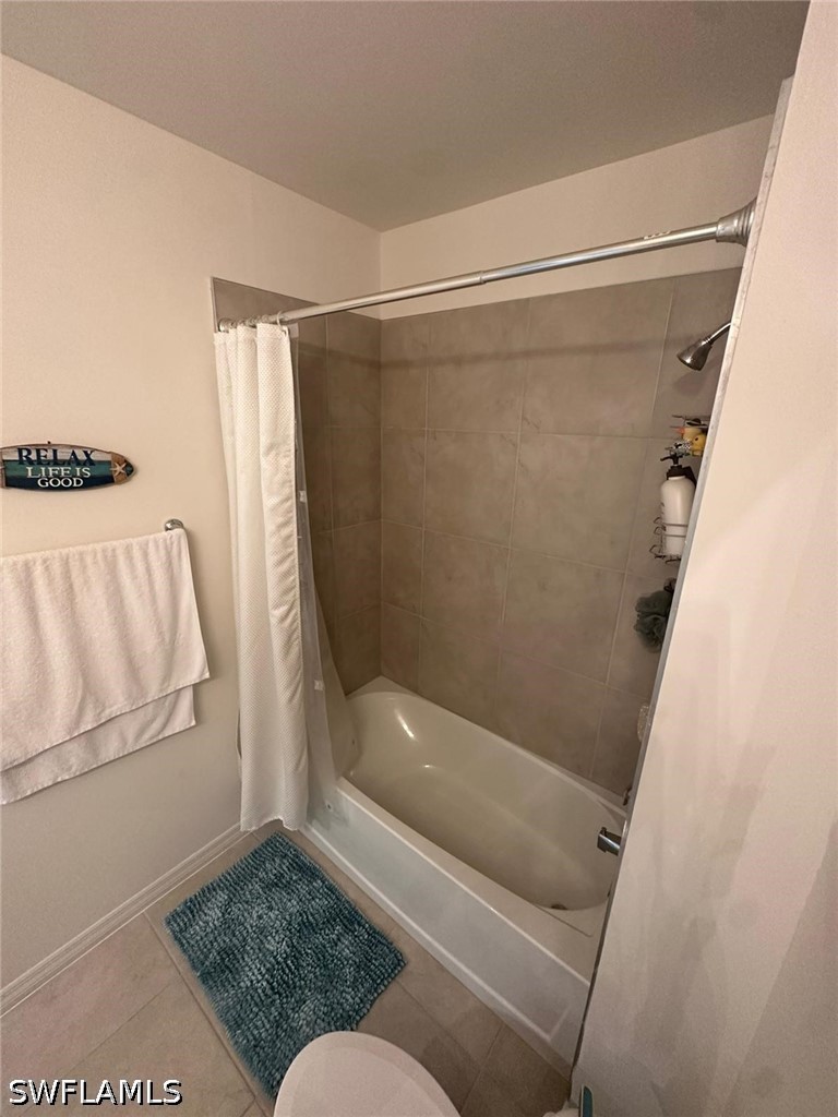 3 Bed SingleFamilyResidence for Sale in Naples, FL, $3,100 — photo 25