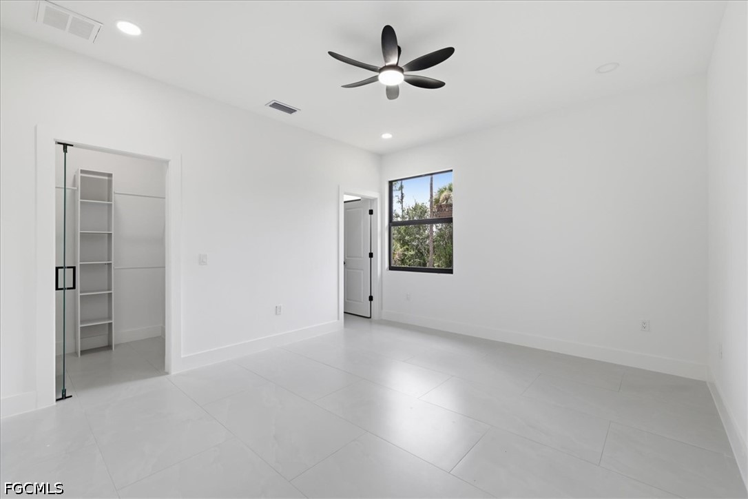 3 Bed SingleFamilyResidence for Sale in Not Applicable, FL — photo 25