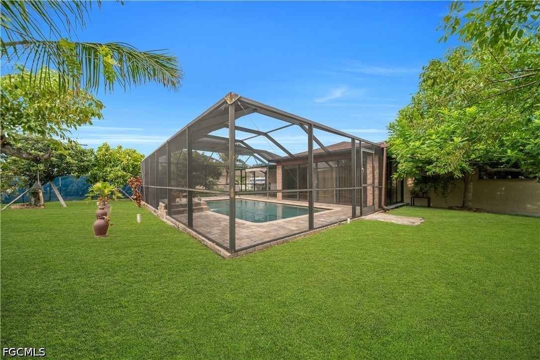 3 Bed Pool Home for Sale in Cape Coral, photo 25