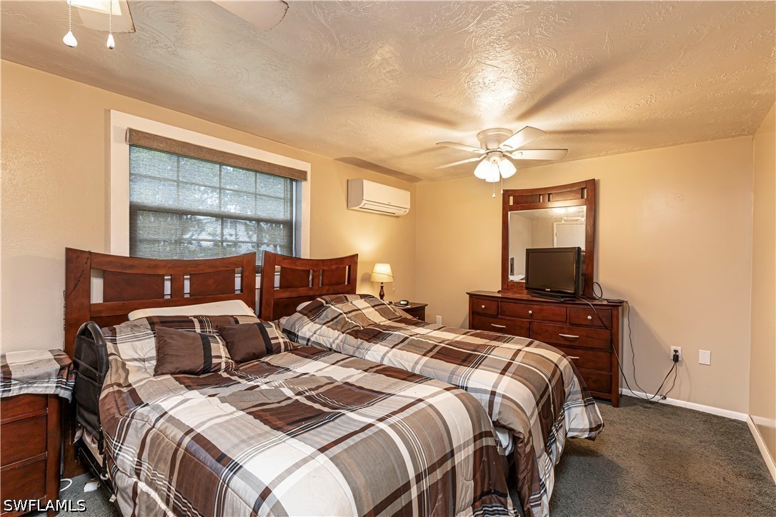 3 Bed SingleFamilyResidence for Sale in Not Applicable, FL — photo 25
