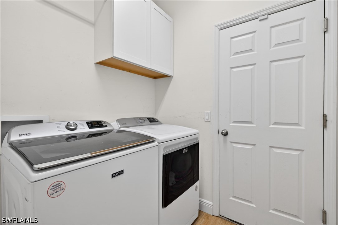4 Bed SingleFamilyResidence for Sale in Cape Coral, photo 25