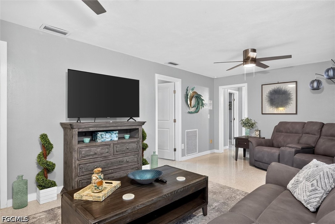 3 Bed Pool Home for Sale in Cape Coral, photo 25