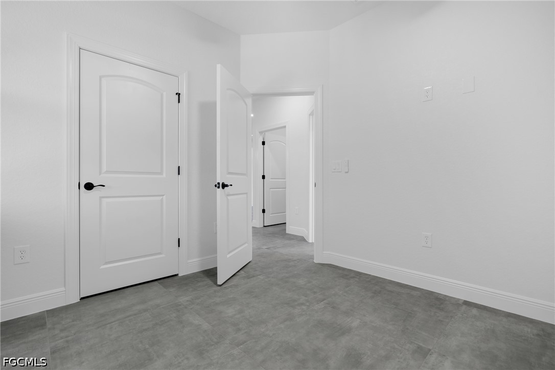 6 Bed Duplex for Sale in Lehigh Acres, photo 25