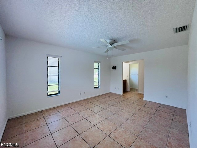 3 Bed Pool Home for Sale in Cape Coral, photo 25