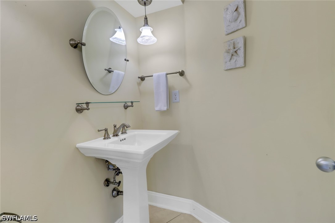 3 Bed Pool Home for Sale in Marco Island, photo 25