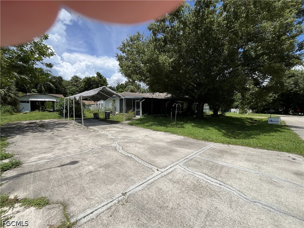5 Bed Quadruplex for Sale in North Fort Myers, photo 25
