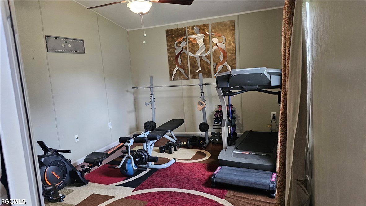 3 Bed Pool Home for Sale in Mirror Lakes, photo 25