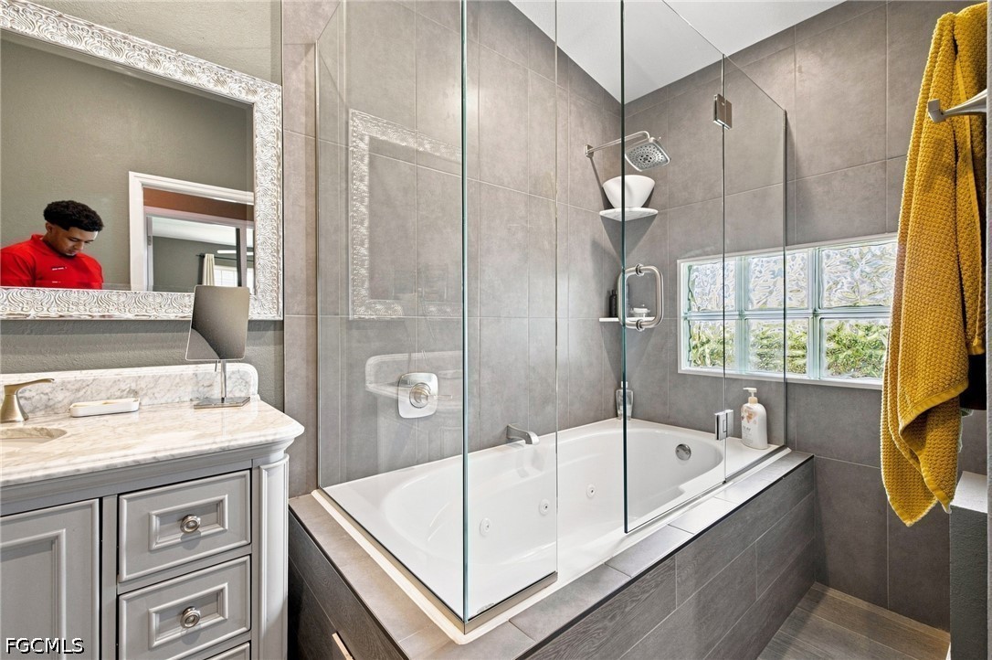 3 Bed Pool Home for Sale in Meadowbrook, photo 25