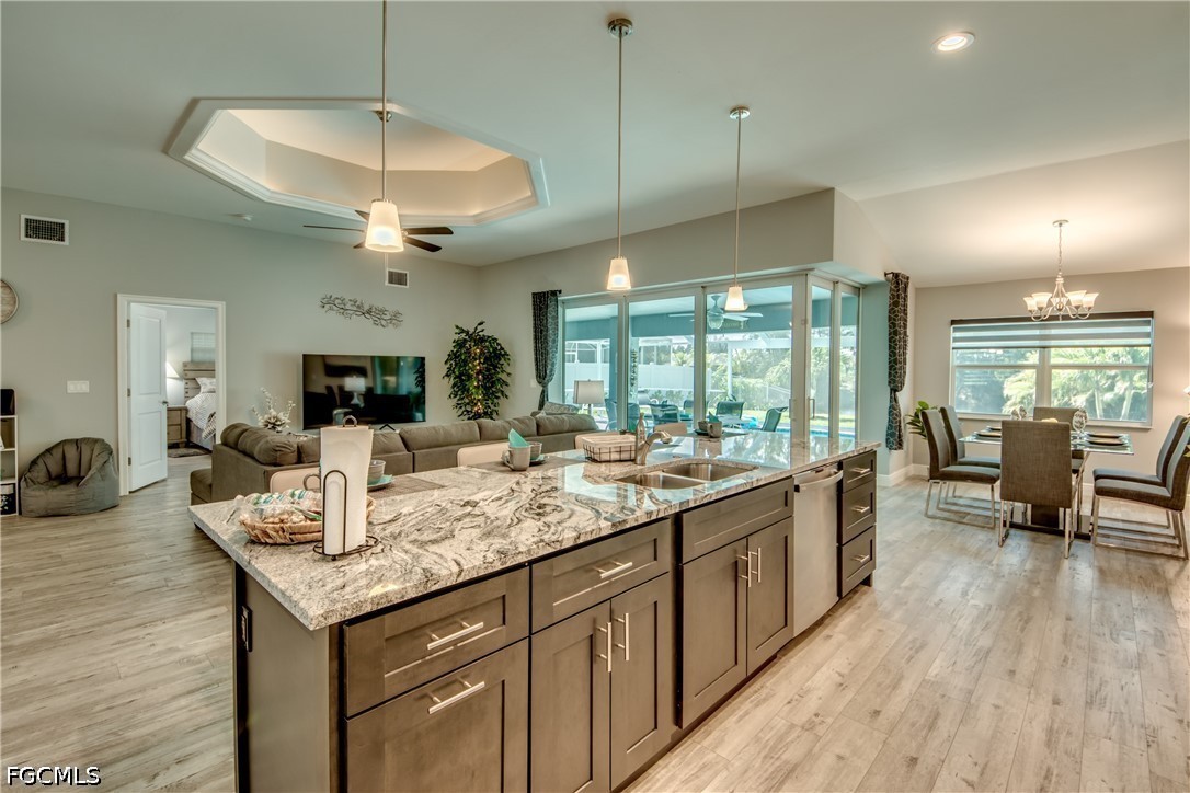 3 Bed Pool Home for Sale in Cape Coral, photo 25