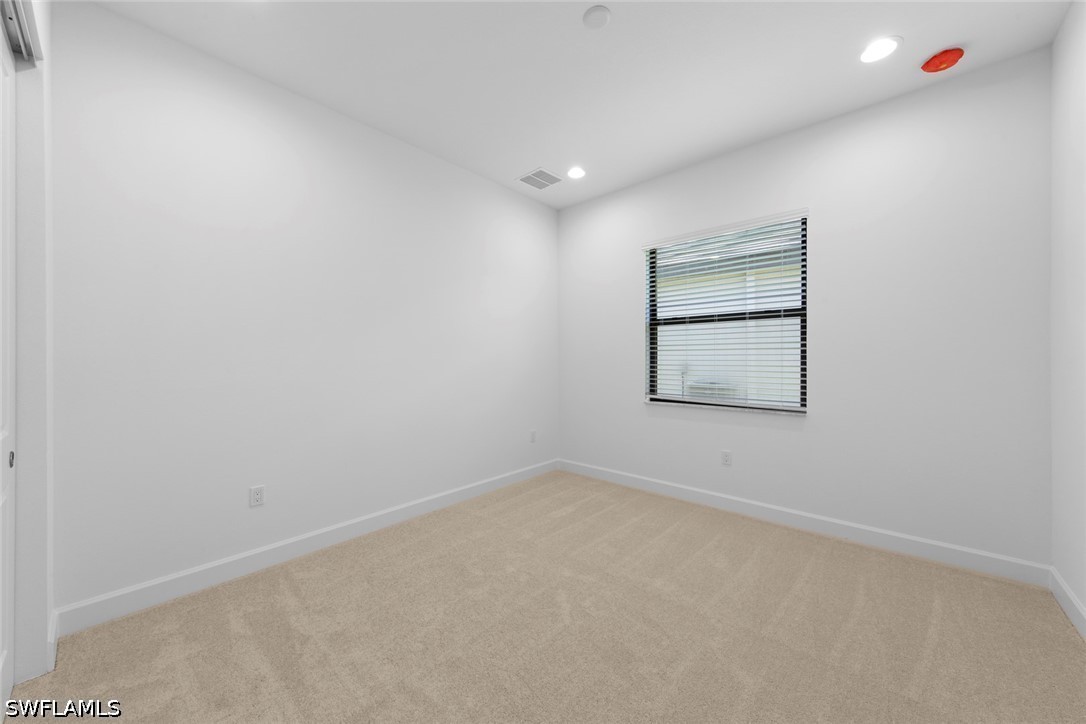 3 Bed SingleFamilyResidence for Sale in Estero, photo 25