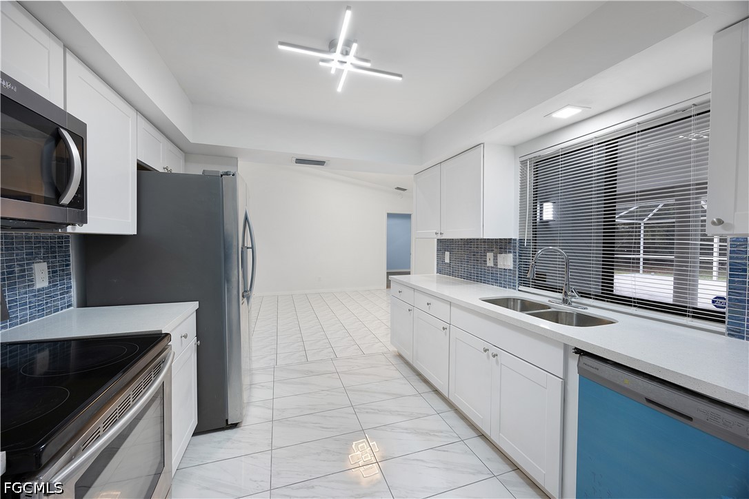 3 Bed Pool Home for Sale in Lehigh Acres, photo 25