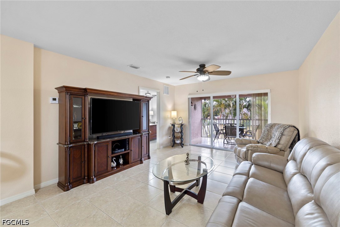 2 Bed Condominium for Sale in Cape Coral, photo 25