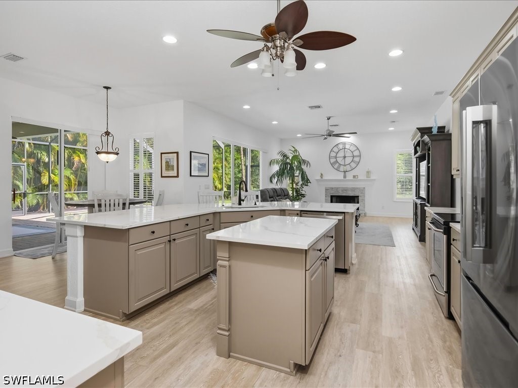 4 Bed Pool Home for Sale in Livingston Woods, photo 25
