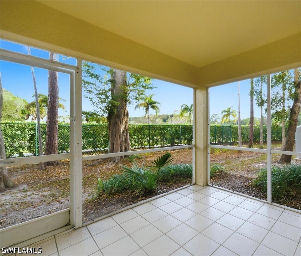 3 Bed Condominium for Sale in Crescent Gardens, photo 25
