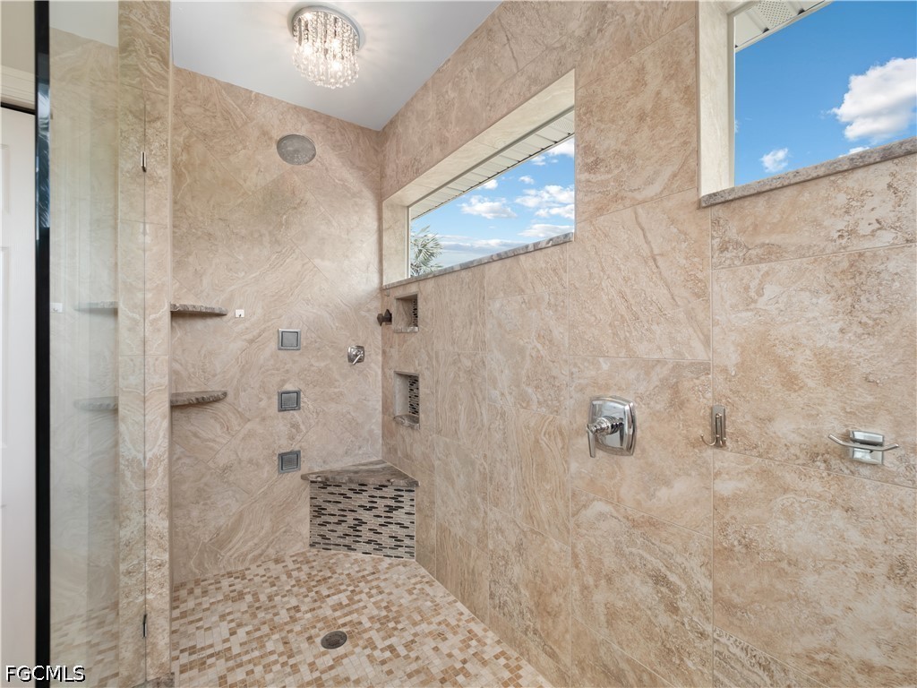 3 Bed Pool Home for Sale in Natoma Park, photo 25