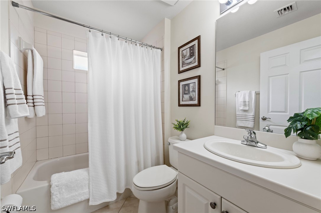 3 Bed SingleFamilyResidence for Sale in Estero, photo 25