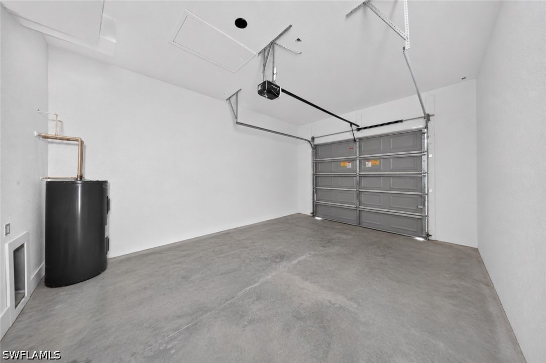 6 Bed Duplex for Sale in Lehigh Acres, photo 25
