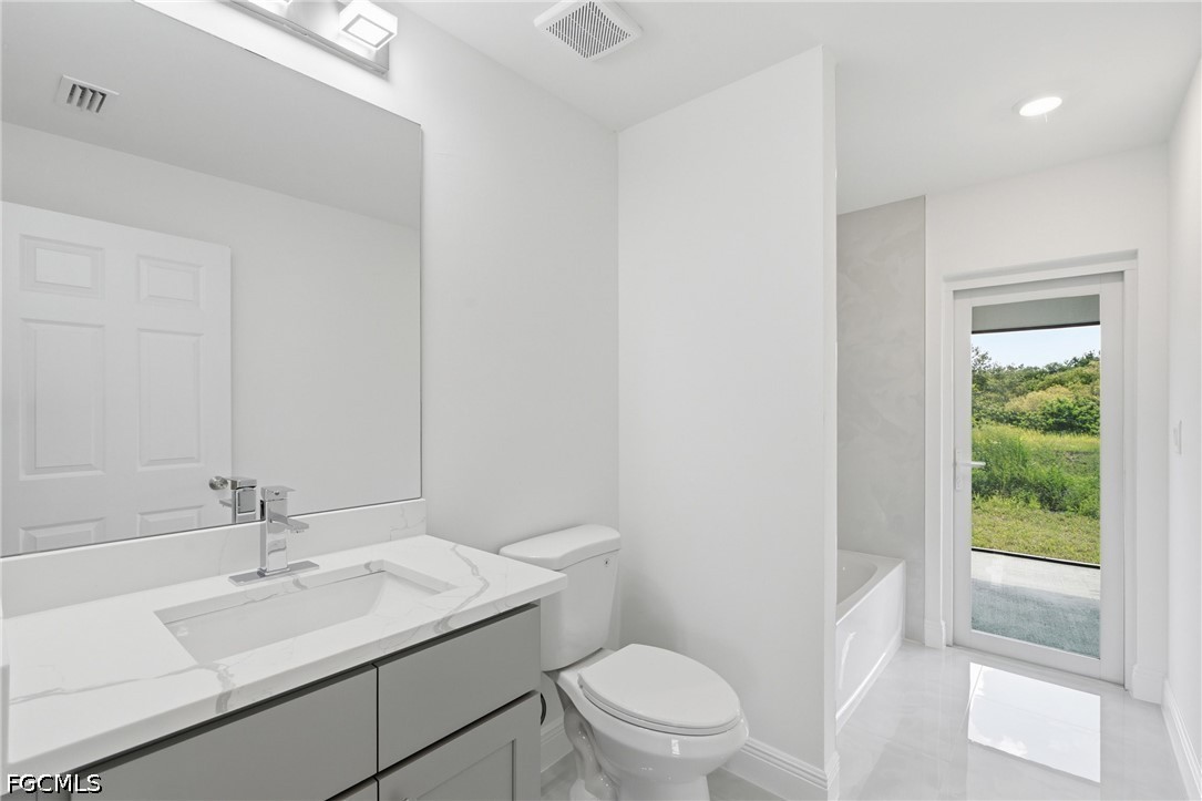 3 Bed SingleFamilyResidence for Sale in Lehigh Acres, photo 25