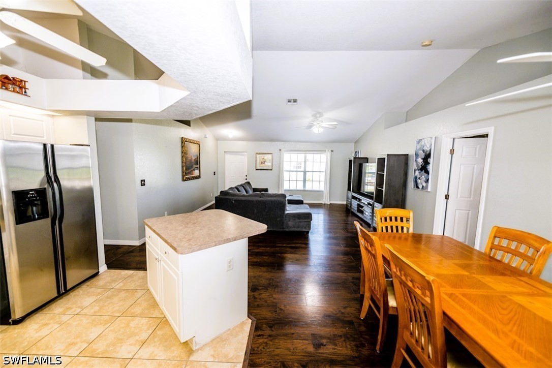 4 Bed SingleFamilyResidence for Sale in Cape Coral, photo 25