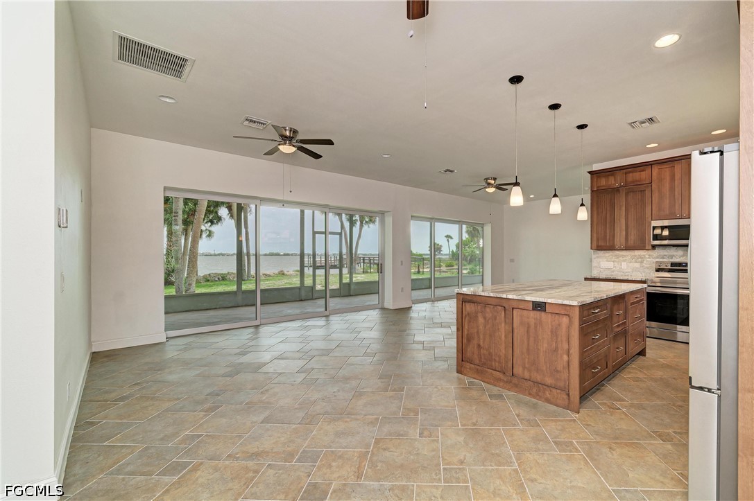 3 Bed Waterfront Home for Sale in Englewood, photo 25