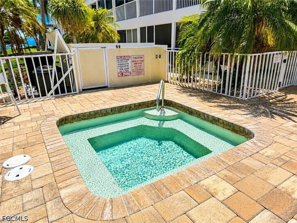 2 Bed Waterfront Home for Sale in Casa Bonita, photo 25