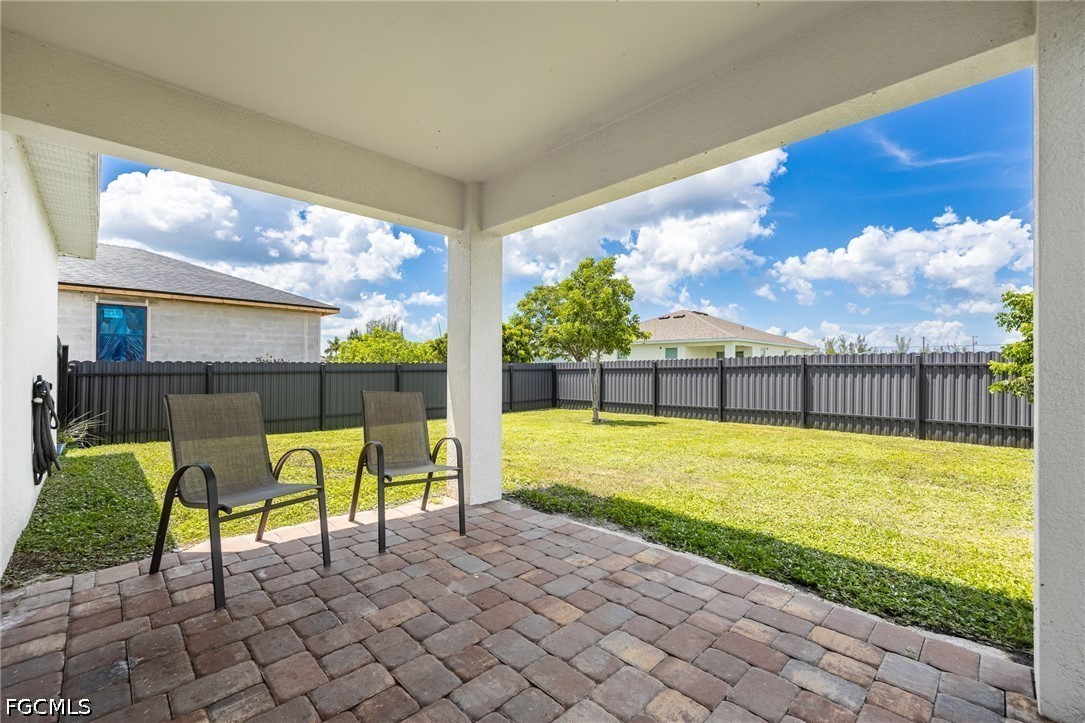 3 Bed SingleFamilyResidence for Sale in Cape Coral, photo 25