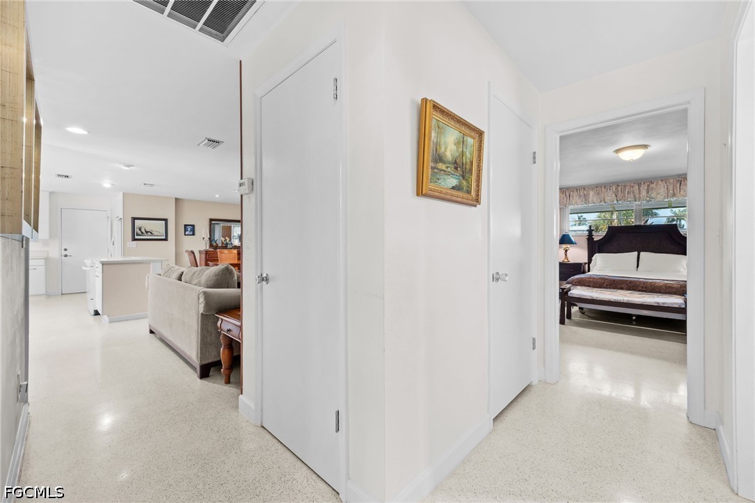 3 Bed Waterfront Home for Sale in Cape Coral, photo 25