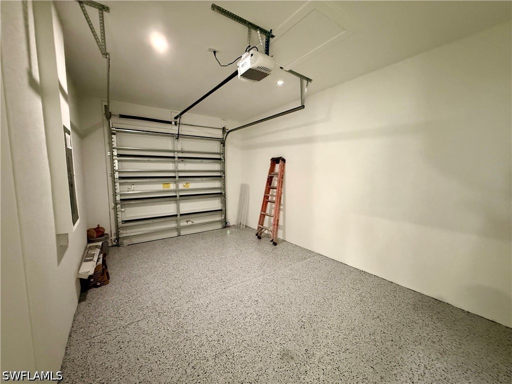 3 Bed Duplex for Sale in Lehigh Acres, photo 25