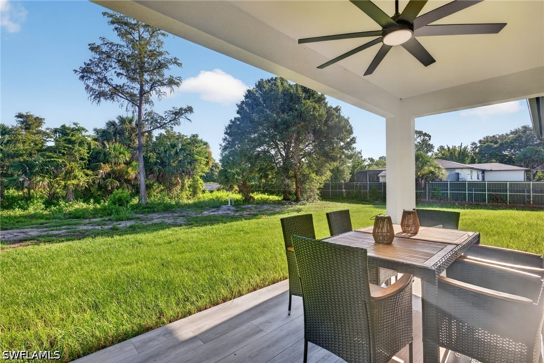 3 Bed SingleFamilyResidence for Sale in Naples, photo 25