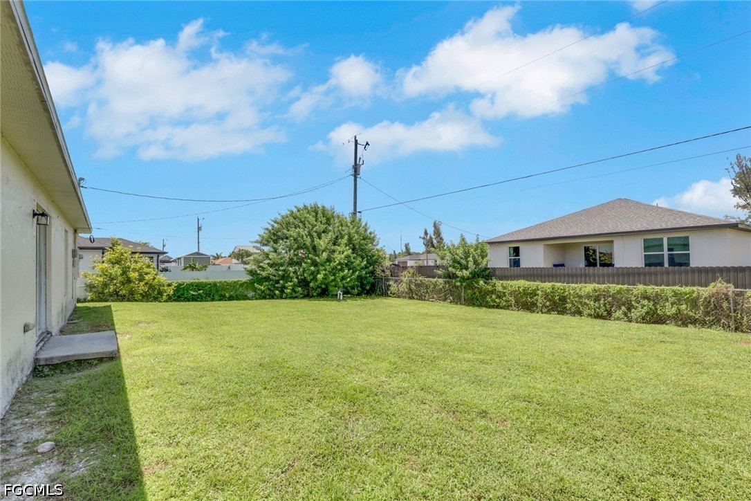 3 Bed SingleFamilyResidence for Sale in Cape Coral, photo 25