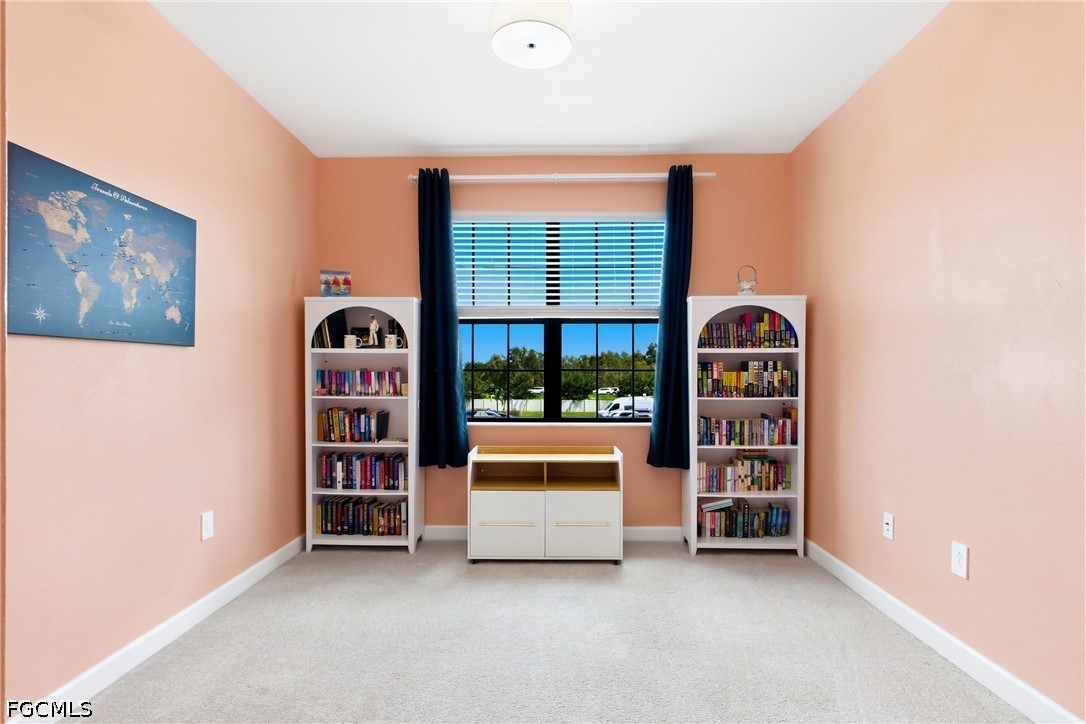3 Bed Waterfront Home for Sale in Timber Creek, photo 25