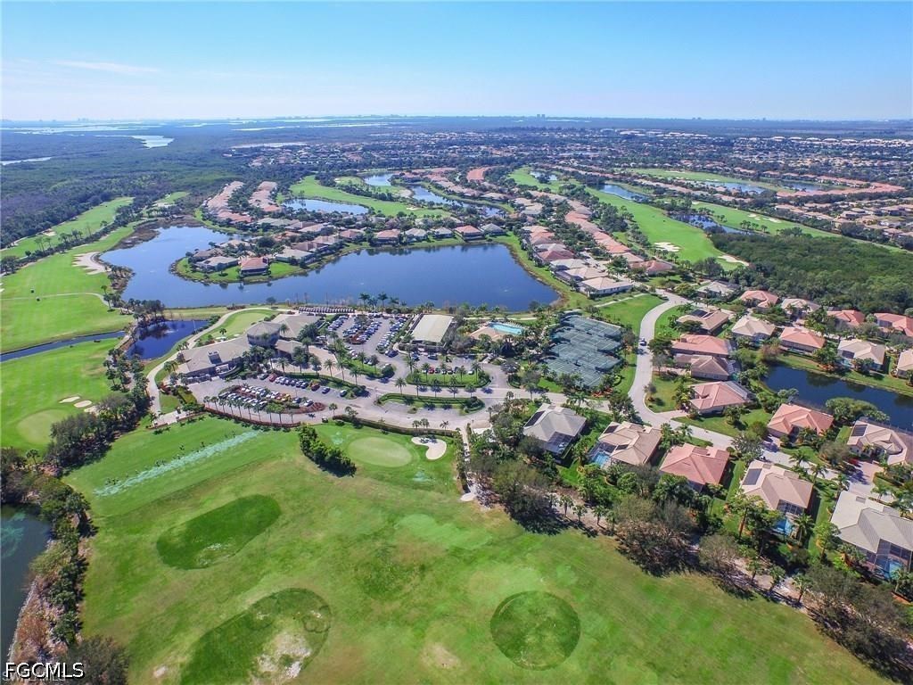 2 Bed Condominium for Sale in Crown Colony, photo 25