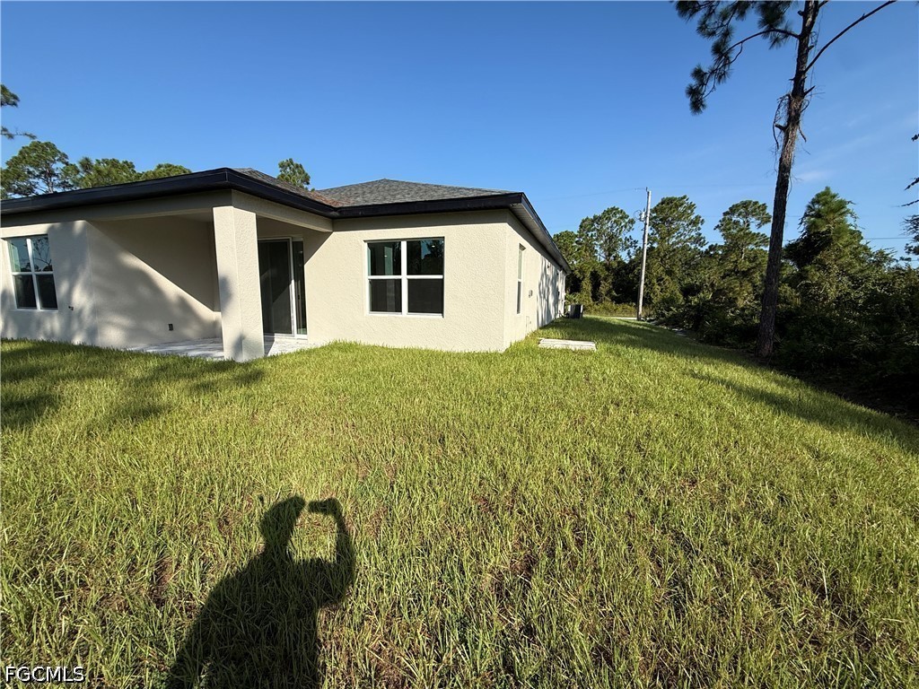 3 Bed SingleFamilyResidence for Sale in Lehigh Acres, photo 25