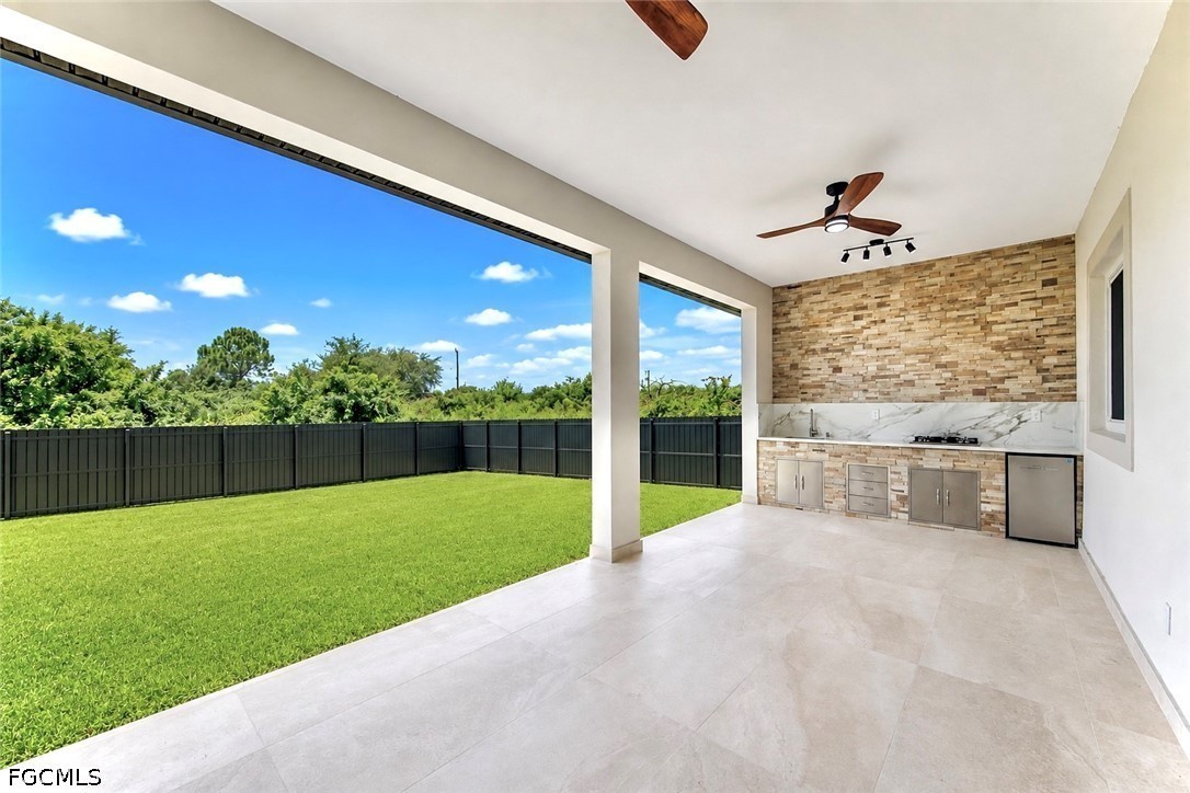 4 Bed SingleFamilyResidence for Sale in Lehigh Acres, photo 25