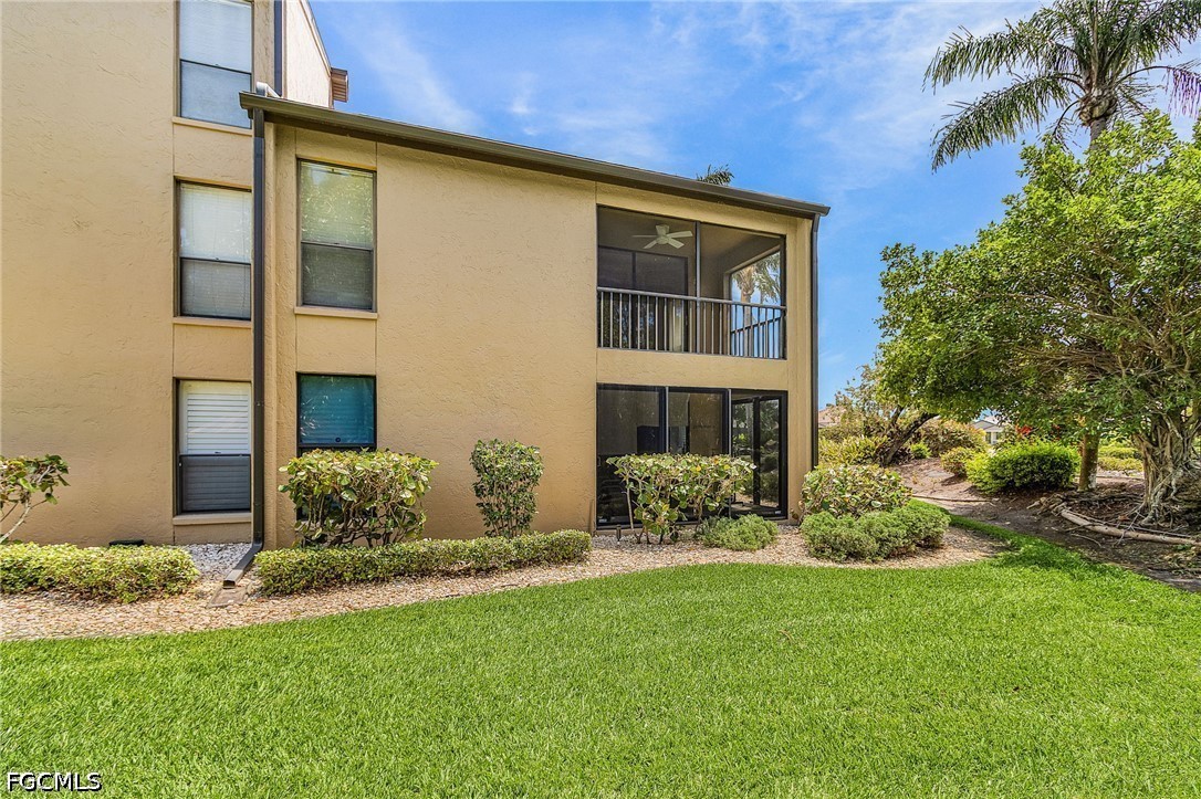 2 Bed Waterfront Home for Sale in Fort Myers, photo 25