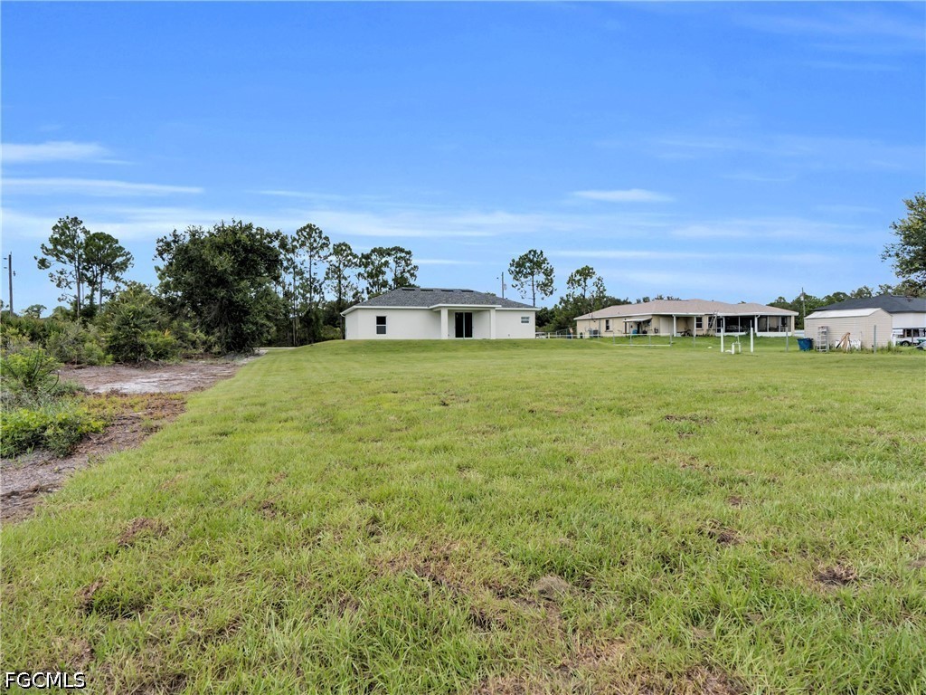 3 Bed SingleFamilyResidence for Sale in Lehigh Acres, photo 25