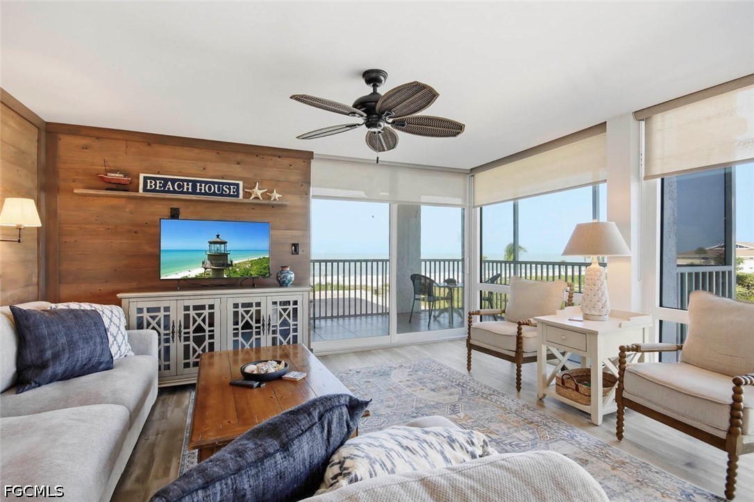 2 Bed Waterfront Home for Sale in Sanibel, photo 25