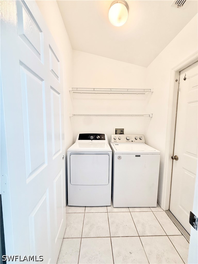 3 Bed Attached for Sale in Walden Shores, photo 25