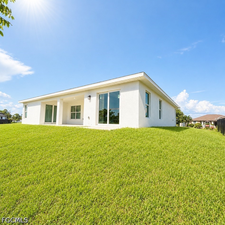 4 Bed Waterfront Home for Sale in Cape Coral, photo 25