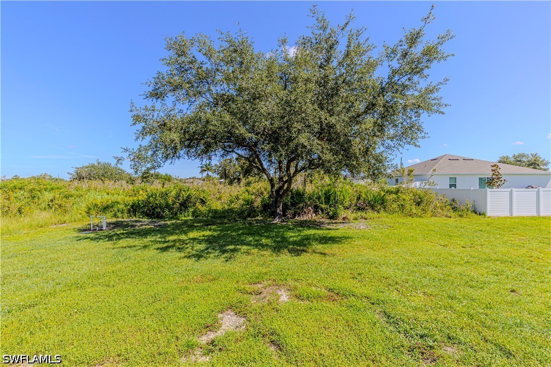 3 Bed SingleFamilyResidence for Sale in Lehigh Acres, photo 25