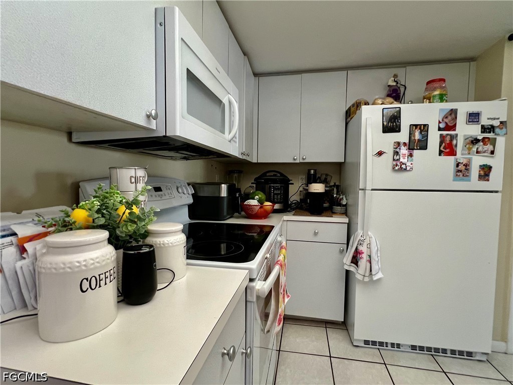 3 Bed SingleFamilyResidence for Sale in Cape Coral, photo 25