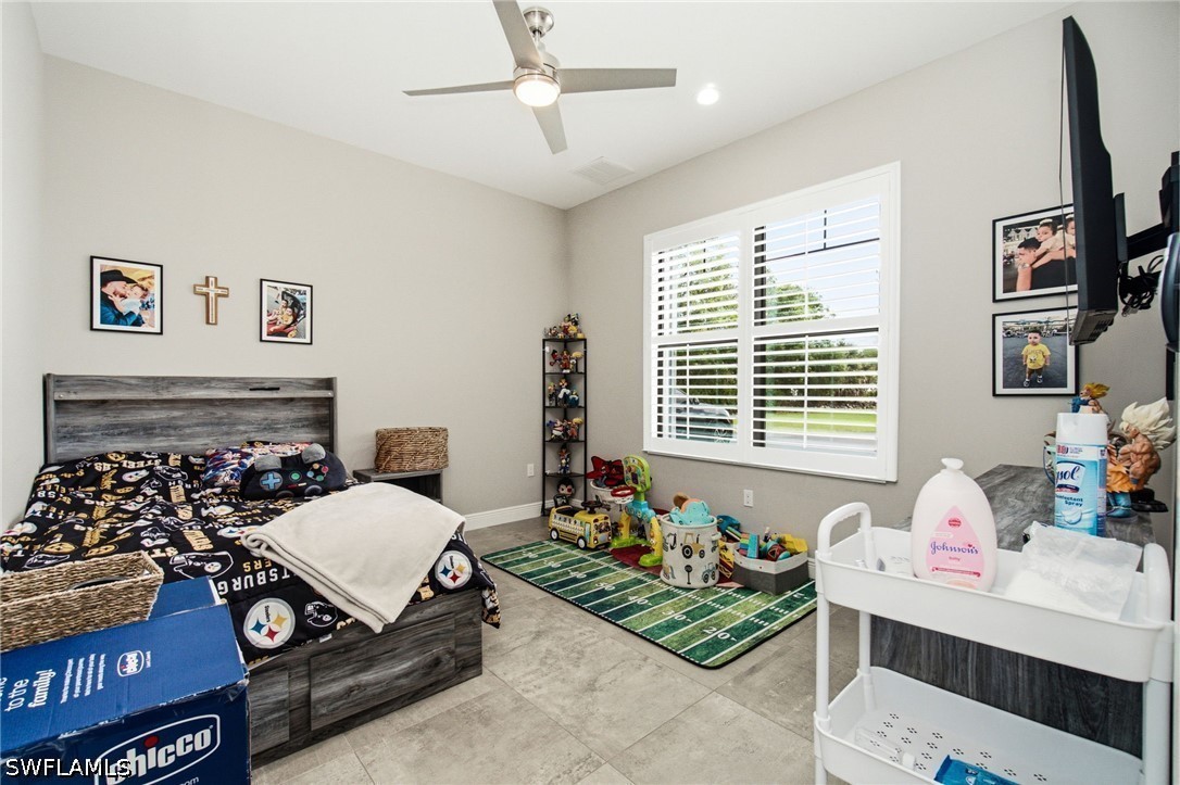 4 Bed SingleFamilyResidence for Sale in Naples, photo 25
