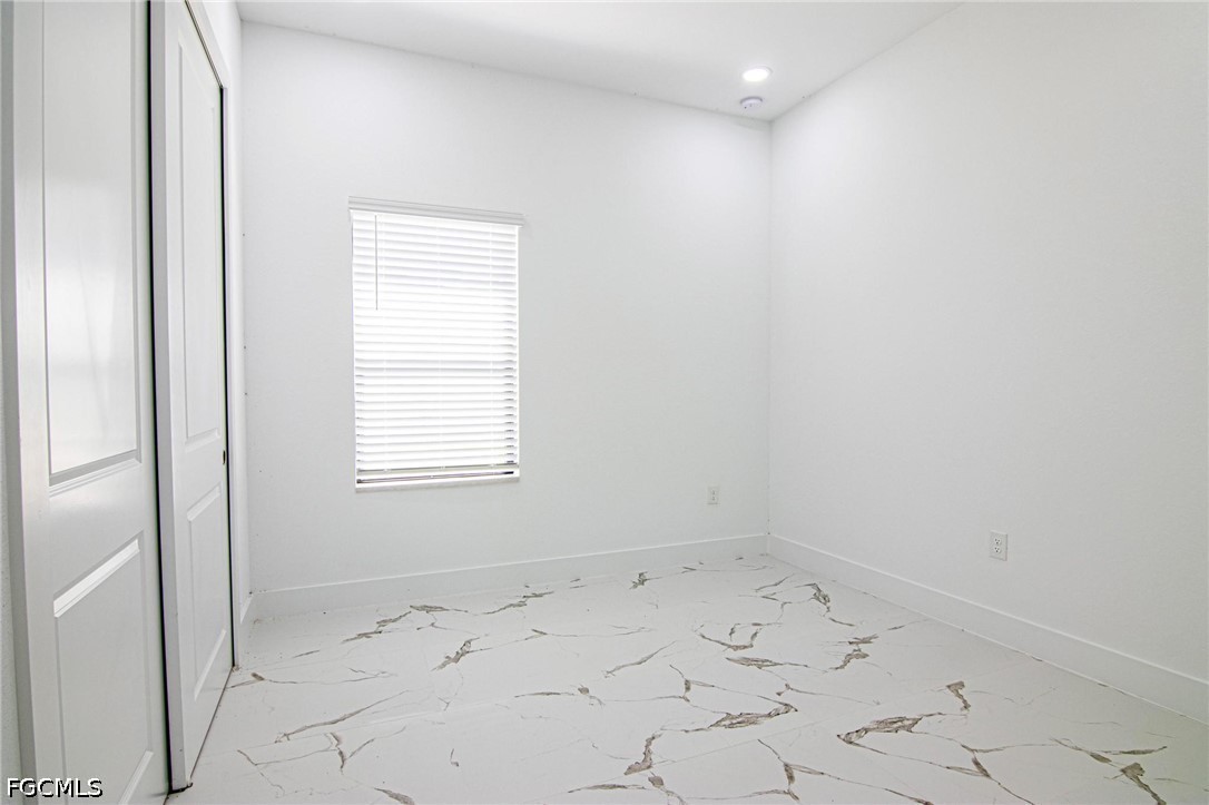 4 Bed SingleFamilyResidence for Sale in Lehigh Acres, photo 25