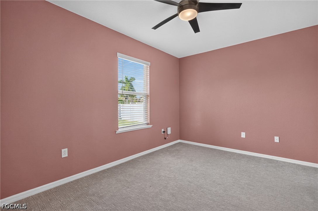 4 Bed SingleFamilyResidence for Sale in Cape Coral, photo 25