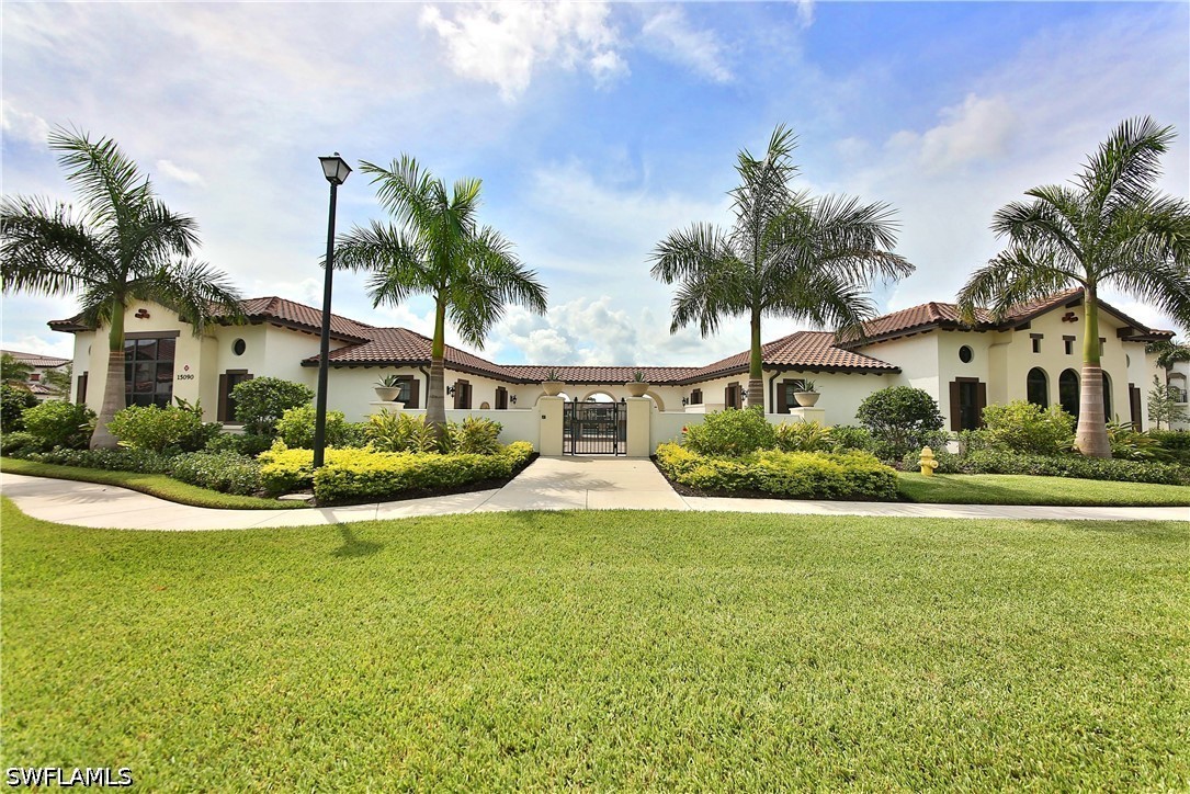 3 Bed Waterfront Home for Sale in Naples, photo 25